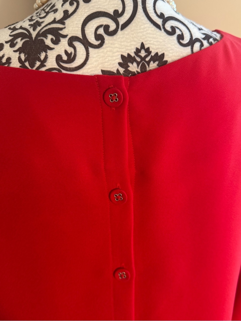 🥳Banana Republic Women's Red Ruffle-Sleeve Shift Dress - Picture 5 of 5